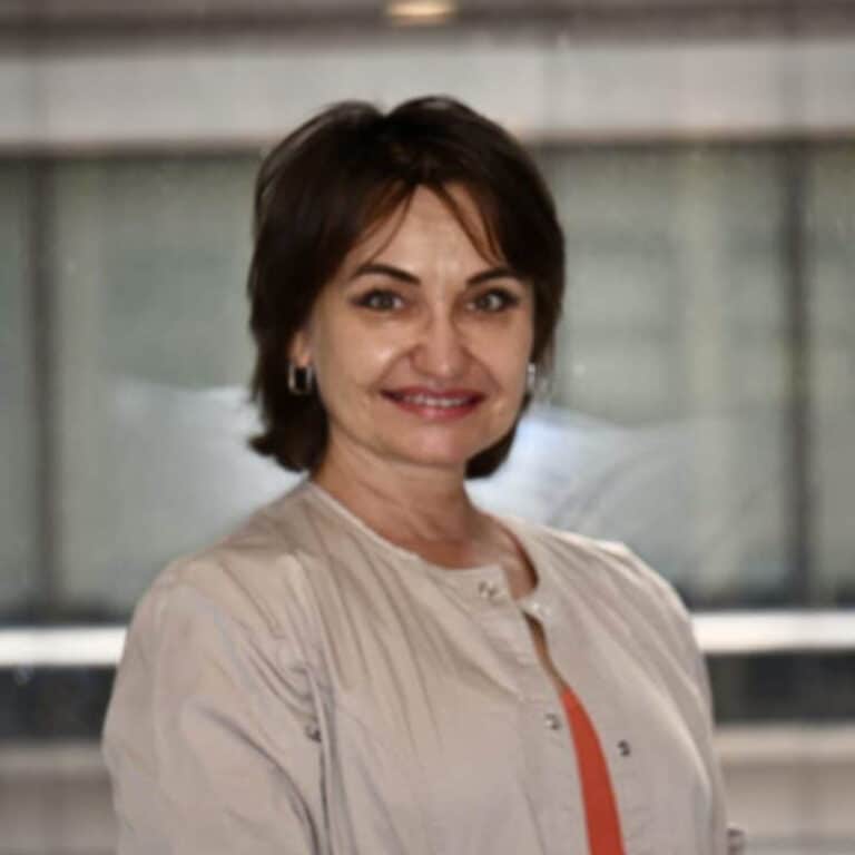 Elmira — Dental Hygienist